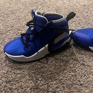 Nike Kids' Royal Blue Sneakers. Nike air crossover 2 basketball shoes. EUC
